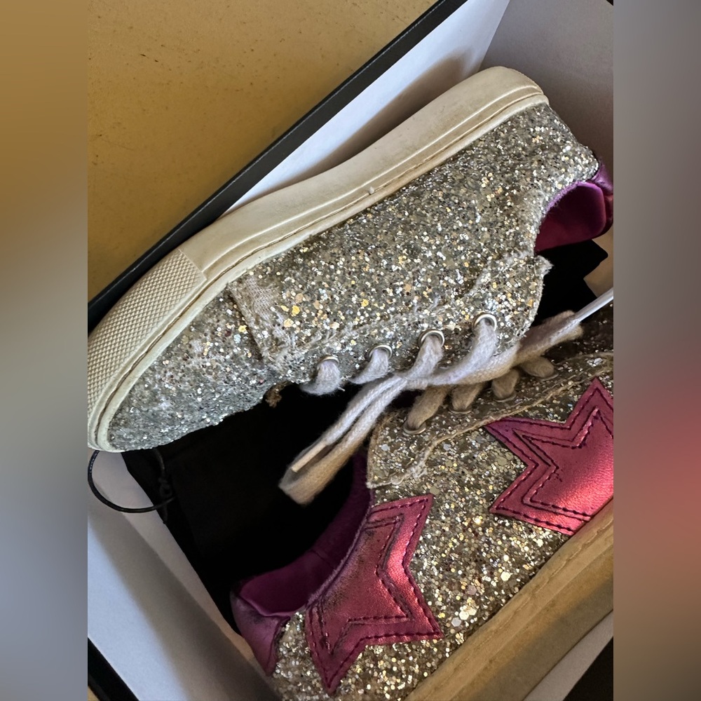 Yosi Samra Silver Glitter Kids Sneakers with Pink Star girls 4